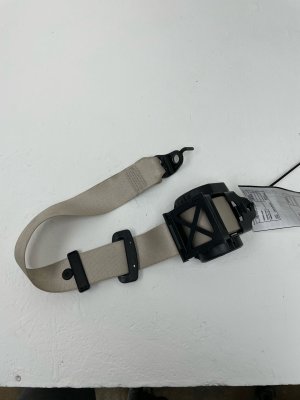 2017-2022 BMW M760i xDrive Center Seat Belt Assembly - Rear, Right (Passenger) (Used OEM)