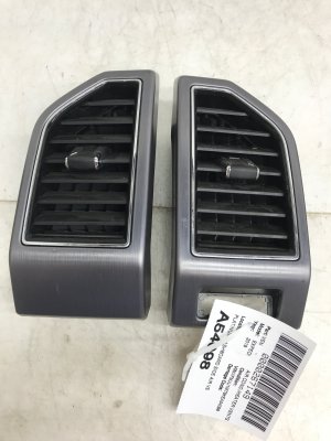 2018-2021 Lincoln Navigator Platinum (Silver) Dashboard Side Air Vent Set (Used OEM)