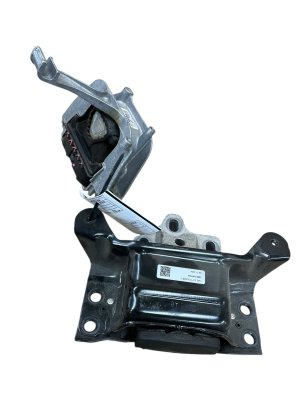 2022-2026 Volkswagen Taos Engine Mount Set (Used OEM)