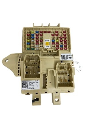 2023 Genesis G70 Interior Cabin Relay Junction Block Fuse Box (Used OEM)