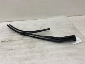 2022-2026 Jeep Wagoneer Windshield Wiper Arm Set (Used OEM)