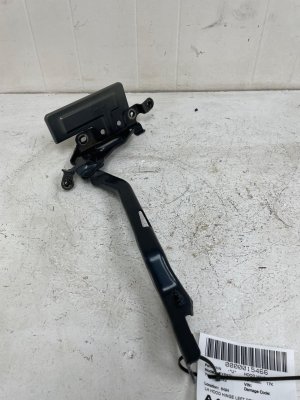 2018-2024 Lincoln Navigator Hood Hinge - Left (Driver) (Used OEM)