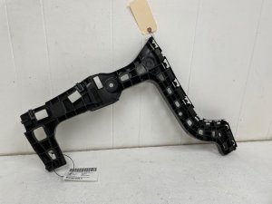 2018-2025 Volkswagen Atlas Bumper Bracket - Rear (Used OEM)