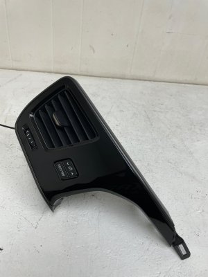 2022-2025 Lexus NX350 Black A/C Heater Vent - Front (Used OEM)