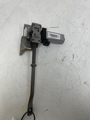 2018-2024 BMW X3 Seat Height Adjustment Motor - Front, Left (Driver) (Used OEM)