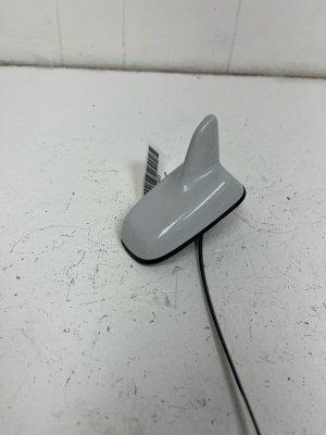 2012-2018 Audi A6 White Shark Fin Roof Radio Antenna (Used OEM)