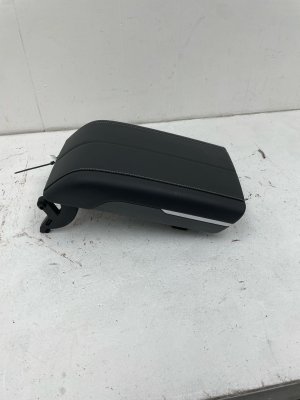 2024-2025 Lincoln Nautilus Black Center Console Lid Armrest with Digital Scent System (Used OEM)