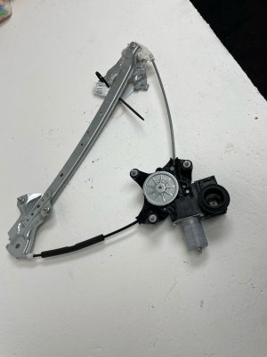 2025 Toyota Crown Signia Door Window Regulator and Motor - Front, Right (Passenger) (Used OEM)