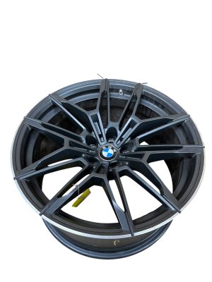 2023-2026 BMW M2 Gray Style 826M Jet Black Alloy Wheel - Front (Used OEM)