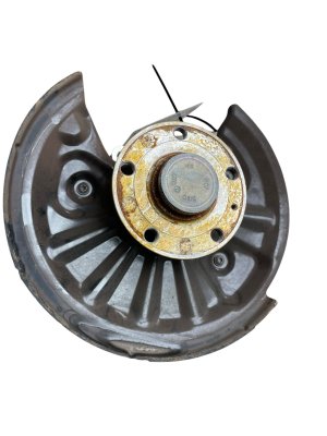 2019-2023 Volkswagen Arteon Spindle Knuckle with Wheel Hub - Rear, Right (Passenger) (Used OEM)
