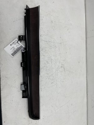 2018-2021 Lincoln Navigator Dashboard Finish Moulding Wood Grain - Front, Right (Passenger) (Used OEM)