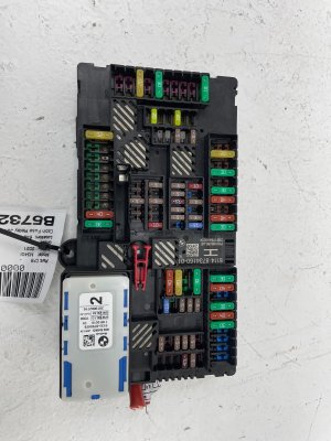 2019-2022 BMW Z4 Cabin Fuse Relay Junction Box (Used OEM)