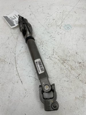 2021-2024 Kia Sorento Lower Intermediate Steering Shaft (Used OEM)