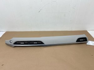 2020-2022 Hyundai Palisade Gray Dash Center Trim Panel with Vent - Front (Used OEM)