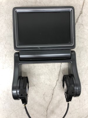 2011-2013 Hyundai Equus Center Console Mounted Infotainment Display Screen - Front (Used OEM)