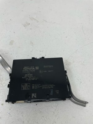 2021-2023 Lexus RC300 Smart Key Control Module (Used OEM)