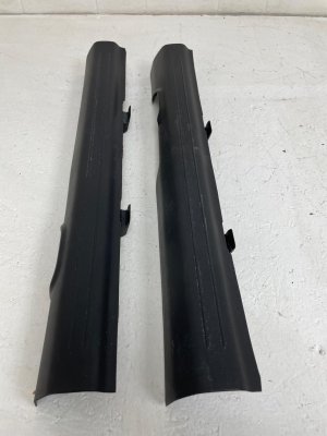 2022-2024 Hyundai Tucson Black Front Door Sill Trim Cover Plate Set (Used OEM)