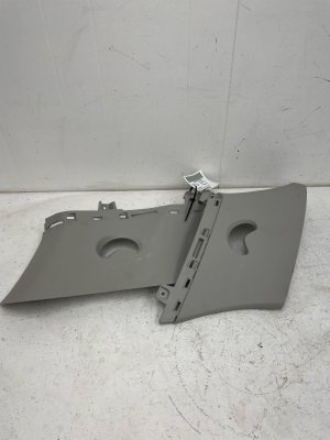2020-2025 Kia Telluride Upper D-Pillar Trim Cover Panel - Rear (Used OEM)