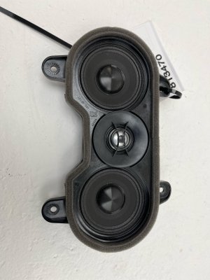 2024-2025 Lincoln Nautilus Dashboard Center Speaker (Used OEM)