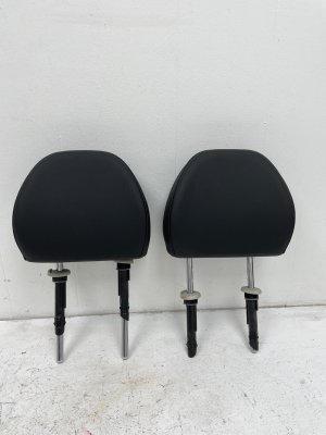 2021-2025 Kia K5 Front Seat Headrest Set - Right (Passenger) (Used OEM)