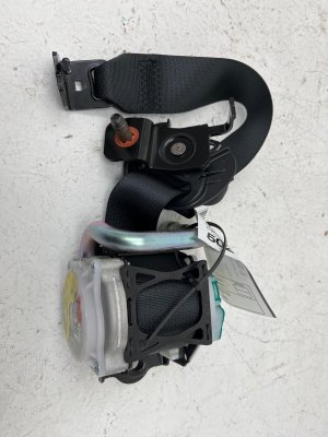 2022-2025 Hyundai Tucson Seat Belt Assembly - Front (Used OEM)