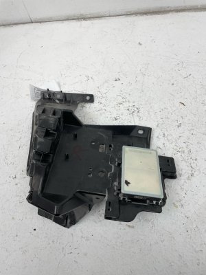 2018-2024 Jaguar E-Pace Blind Spot Radar Sensor Module and Bracket Assembly - Rear (Used OEM)