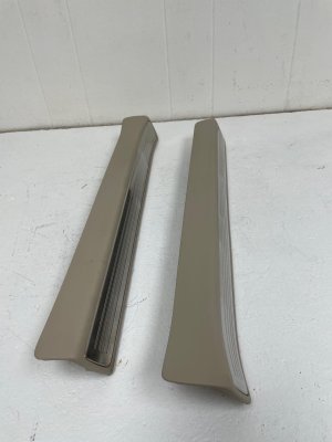 2014-2020 Mercedes-Benz S320 Beige Door Sill Trim Panel Set - Front (Used OEM)