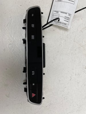 2017-2026 Mercedes-Benz E500 Center Console Navigation Radio Media Switch - Front (Used OEM)