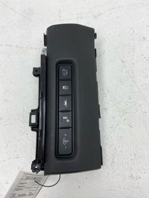 2020-2022 Kia Telluride Traction Control Switch with Bezel (Used OEM)