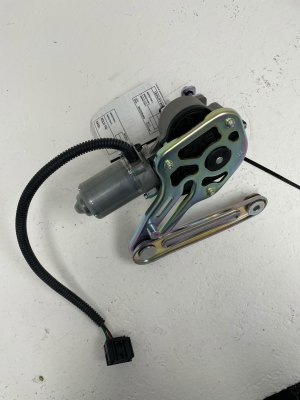 2021-2025 Genesis G80 Power Trunk Lid Lift Motor - Rear (Used OEM)