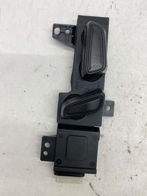 2025 Toyota Crown Signia Power Seat Switch - Front (Used OEM)