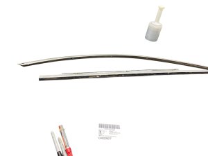 2013-2019 Bentley Flying Spur Silver Outer Door Trim Set - Front (Used OEM)