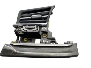 2020-2025 Audi Q7 Dashboard Air Vent - Front (Used OEM)