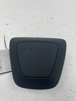 Tesla Model y Steering Wheel Air Bag (Used OEM)