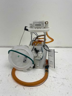 2025 Nissan Murano Tank Mounted Fuel Pump and Sending Unit (Used OEM)