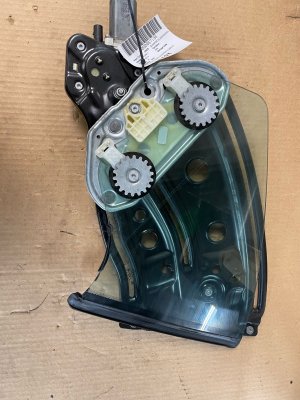 2012-2016 Porsche 911 Quarter Glass Window Regulator - Rear, Right (Passenger) (Used OEM)