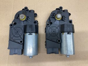 2017-2022 Jaguar F-Pace Panoramic Sunroof Glass and Shade Motor Set (Used OEM)