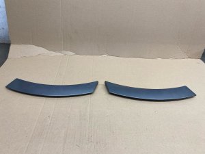 2017-2020 Jaguar F-Pace Gray Quarter Panel Wheel Arch Molding Set - Rear, Right (Passenger) (Used OEM)