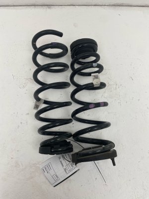 2022-2025 Hyundai Sonata Suspension Coil Spring Set - Rear (Used OEM)