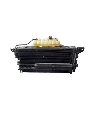 2018-2021 Lincoln Navigator Radiator and Condenser Cooling Fan Assembly (Used OEM)