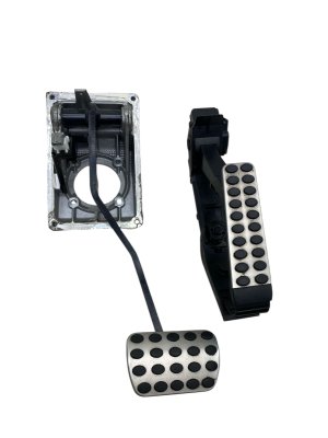 2003-2012 Mercedes-Benz SL320 Brake and Accelerator Pedal Set (Used OEM)