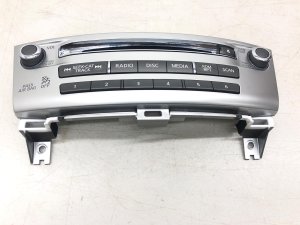 2017-2020 INFINITI QX60 Radio Control Panel (Used OEM)