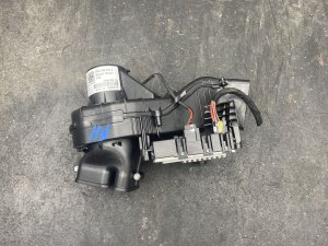 2004-2006 Volkswagen Phaeton HVAC Air Booster Blower Motor with Resistor (Used OEM)