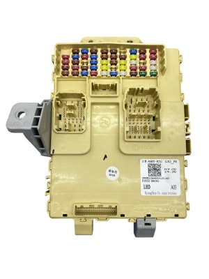 2023-2025 Hyundai Palisade Cabin Fuse Relay Junction Box (Used OEM)