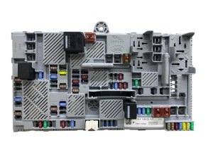 2021-2025 Jaguar F-Pace Cabin Fuse Relay Junction Block Box (Used OEM)