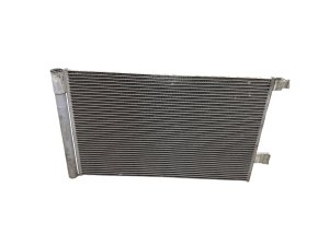 2017-2020 Jaguar XE Radiator and A/C Condenser Cooling Fan Assembly (Used OEM)