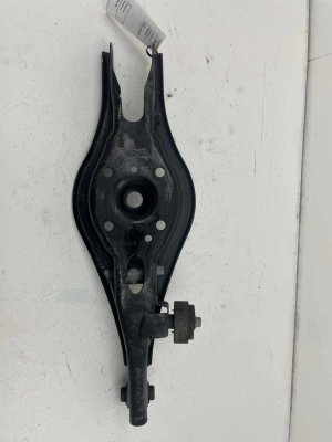 2025-2026 Kia K4 Lower Rearward Suspension Control Arm - Rear, Right (Passenger) (Used OEM)