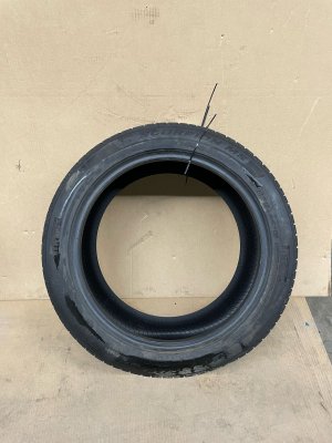 2016-2026 Volkswagen Tiguan 255/45R19 Pirelli Scorpion MS Tire (Used OEM)