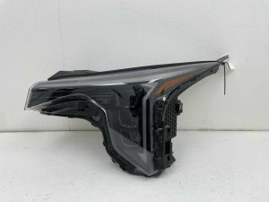 2025-2026 Kia K4 LED Reflector Headlight Assembly - Front, Left (Driver) (Used OEM)