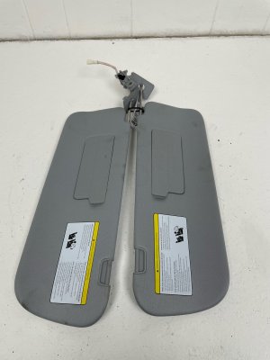  Tesla Model y Gray Sun Visor Shade Set - Right (Passenger) (Used OEM)